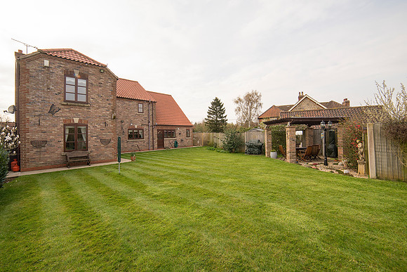 Manor House Manor Farm Appleby DN15 0AW for sale by Lawrence James Scunthorpe