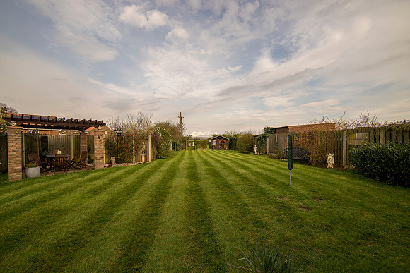 Manor House Manor Farm Appleby DN15 0AW for sale by Lawrence James Scunthorpe