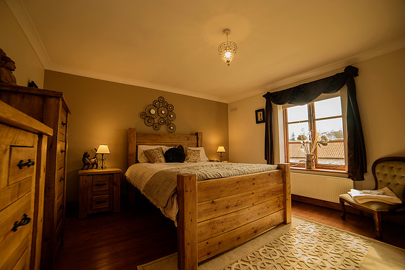Manor House Manor Farm Appleby DN15 0AW for sale by Lawrence James Scunthorpe