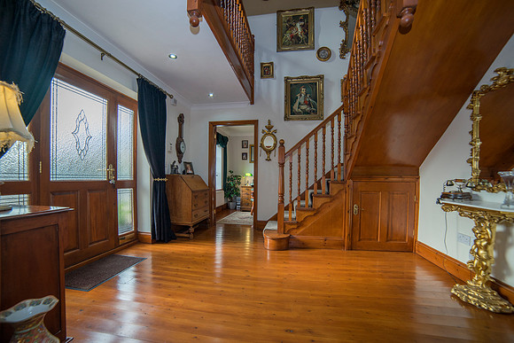 Manor House Manor Farm Appleby DN15 0AW for sale by Lawrence James Scunthorpe