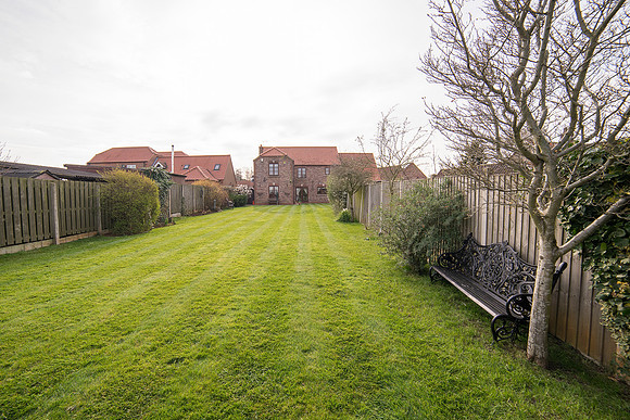 Manor House Manor Farm Appleby DN15 0AW for sale by Lawrence James Scunthorpe